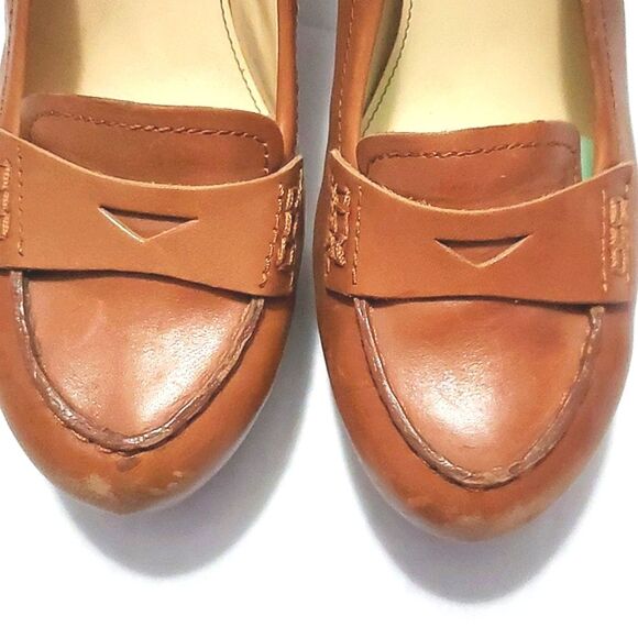 Marc Fisher Keeps Cognac Almond Oxford Classic Platform Heels - Picture 4 of 15